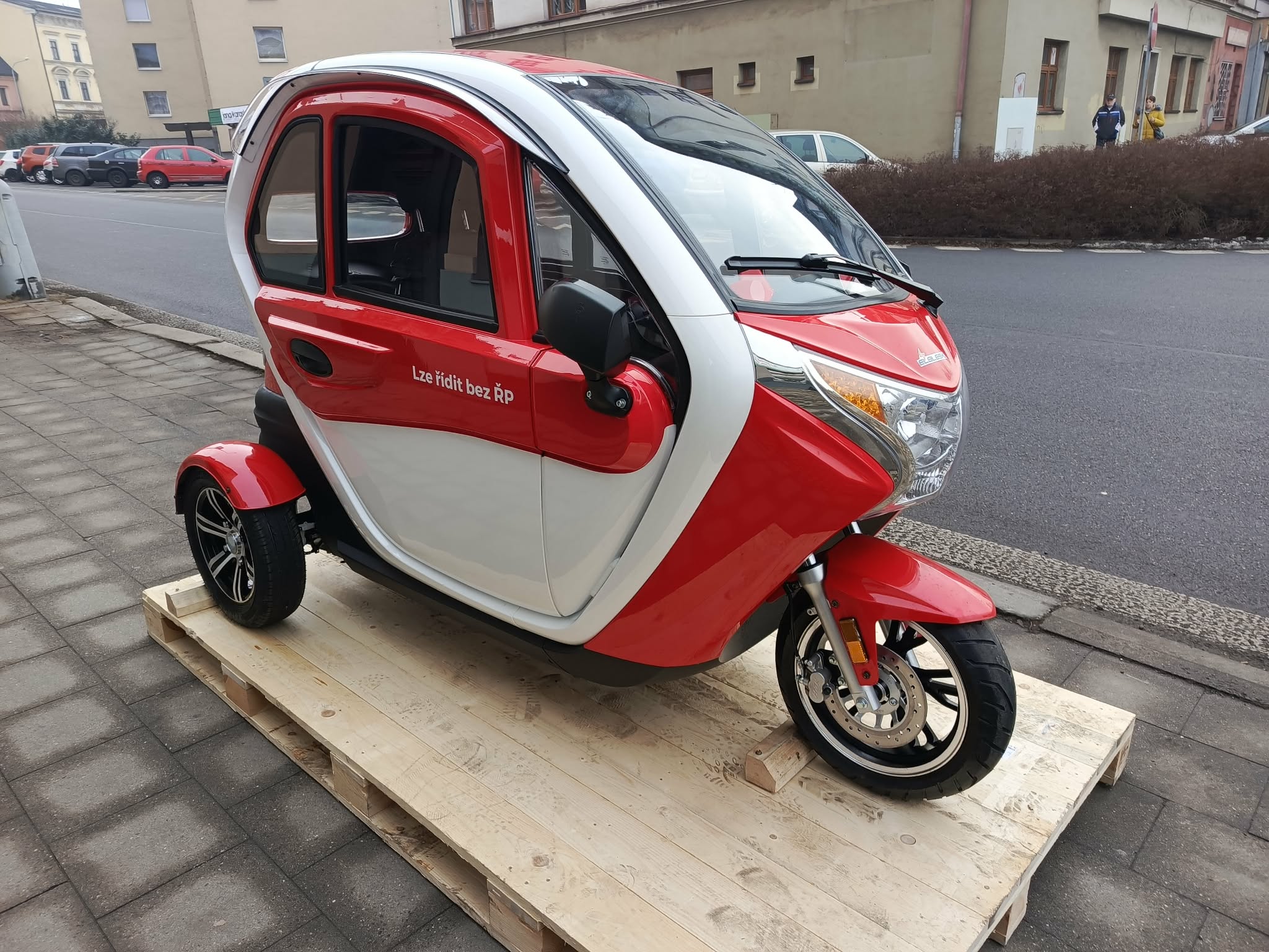 Tříkolka - ELBLESK